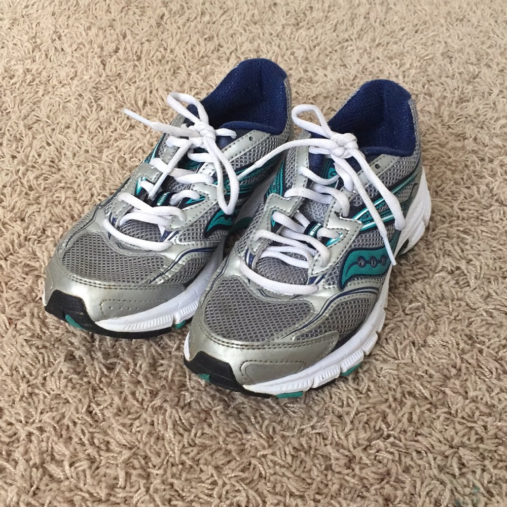 saucony Sneakers